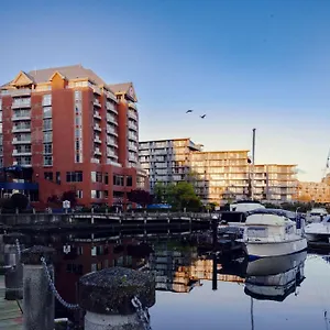 Coast & Marina By Apa Hotell